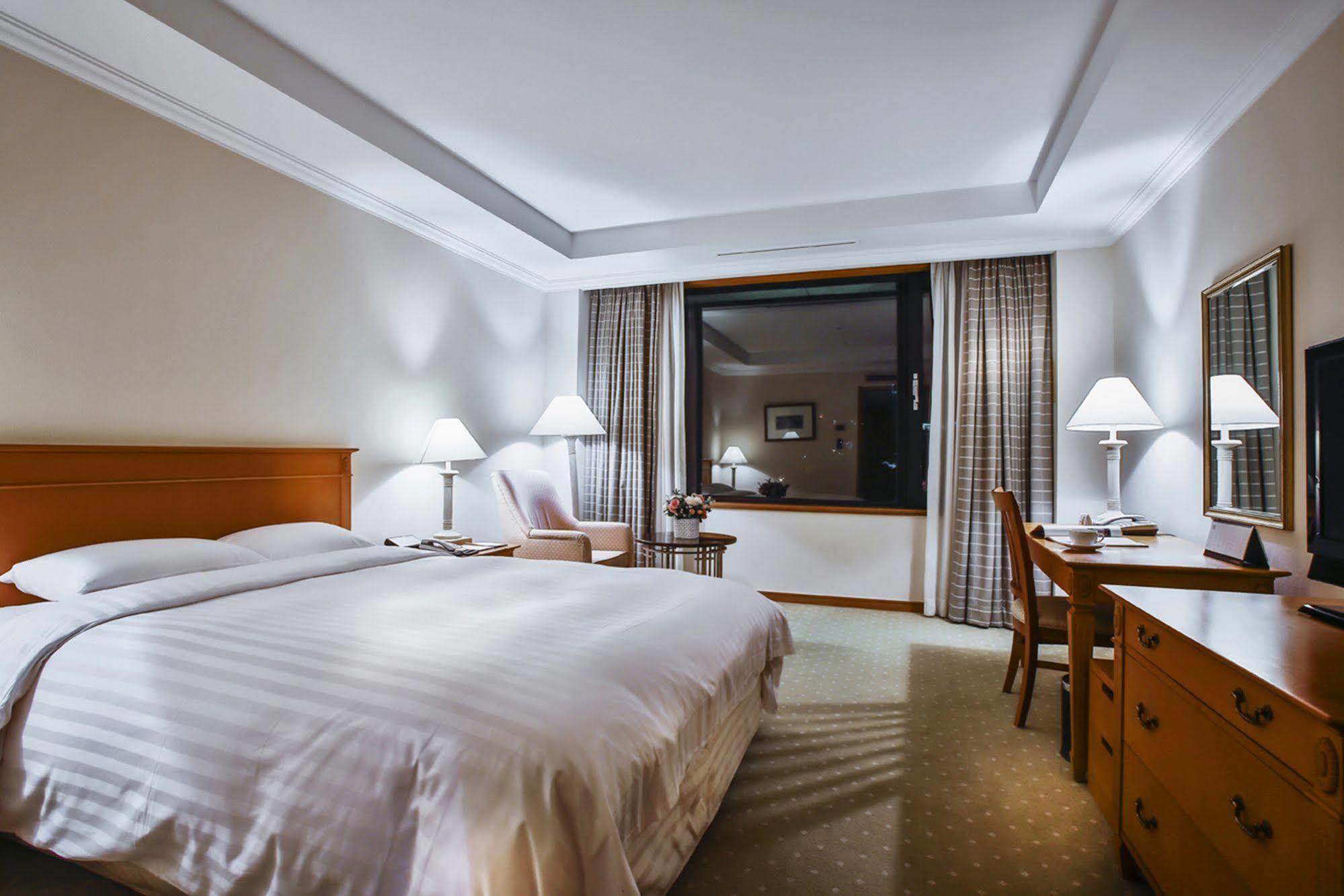 Hotel Hyundai By Lahan Ulsan Exterior photo